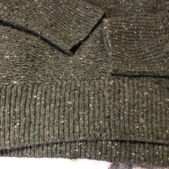 Rag & bone gorgeous knit sweater! Great leather woven buttons. Big puff sleeves! - Picture 2 of 7